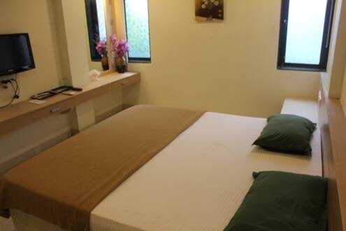 Hotel Abhishek, Chiplun 2
